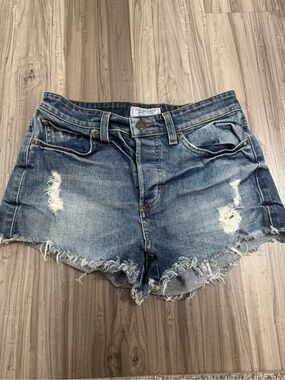 #11 GUESS Distressed Denim Shorts Size 27